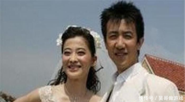 「丈夫」她是章子怡刘烨同学，曾将丈夫捧红却被抛弃，如今45岁成人生赢家