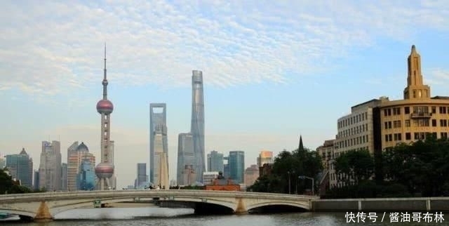 城市:长江沿岸三大超级城市,每一座都是举足轻重,你有全部去过吗?
