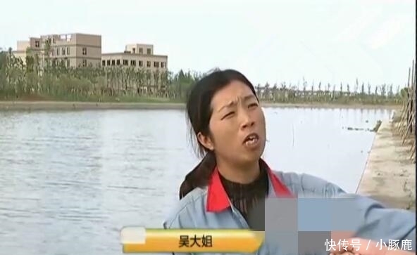 70亩西瓜被泡烂, 挖开排水管发现猫腻, 女子: 谁来赔偿我的损失