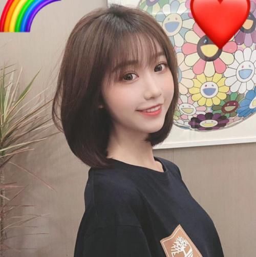 『短发』怎样判断你的脸型适合长发还是短发,根据脸型选对发型,快来看