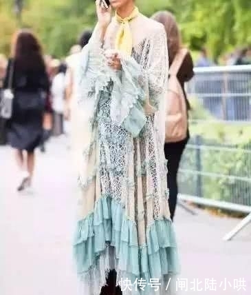 『厚重』穿裙子千万别搭配这些鞋,真的很丑还显老!