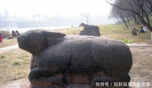 农民江中捞出皇帝金印，800万卖出，买主转手就赚9千万！