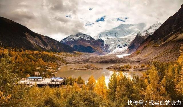 别错过秋天的林芝,景色堪比喀纳斯,最不该错过秋色童话世界