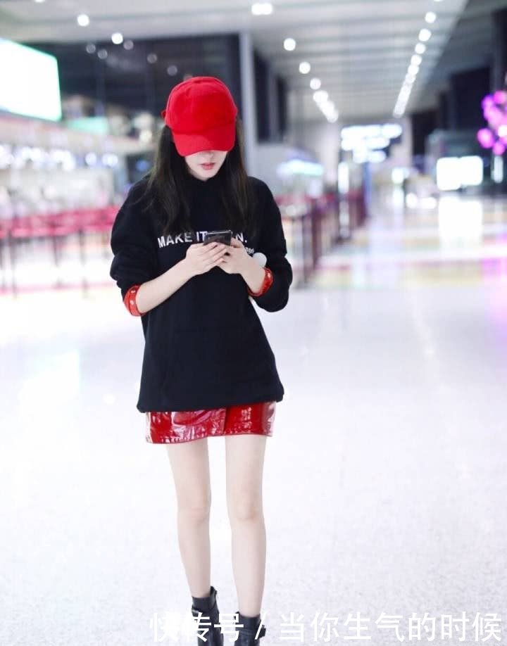 张天爱这么性感！高腰裤拉链只拉一半，简直逼疯强迫症！