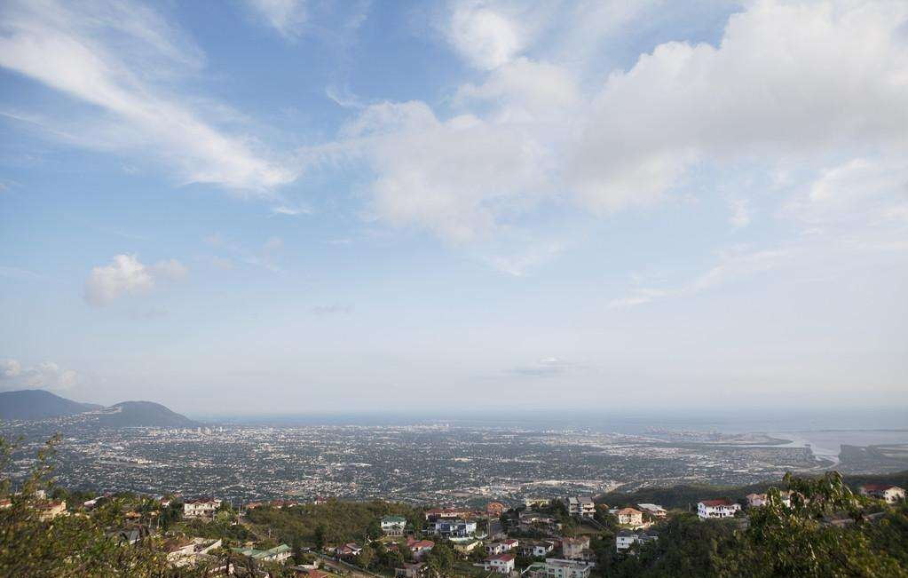 北美最无奈小国：博尔特故乡，距美国800公里却常被以为在非洲