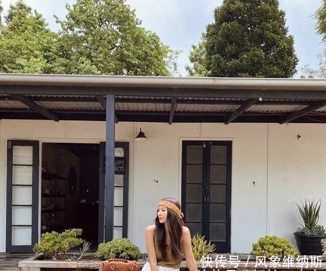  『Daria咖啡色肩』孙芸芸3款美包选择 Dior客制专属小包卡哇伊