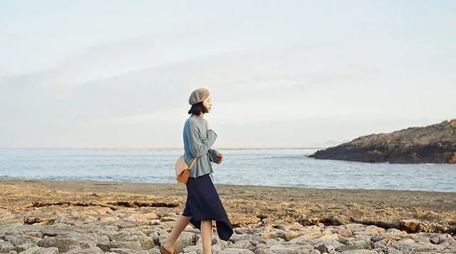  『高度』今夏几款最新潮高跟凉鞋,让你摆脱平庸,美出新高度