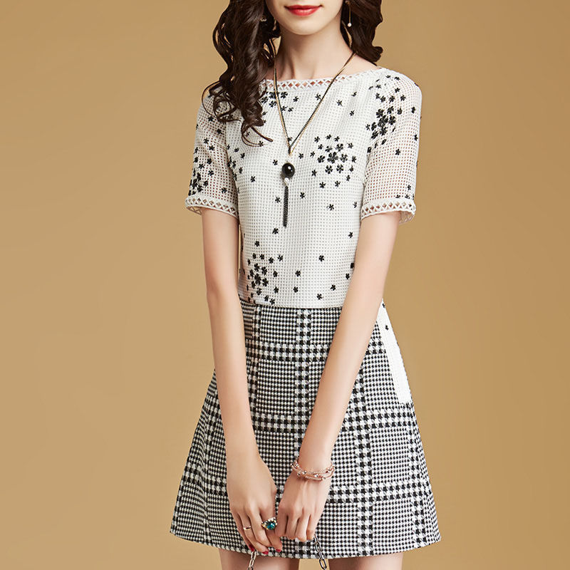 新出几款“齐 臀裙”，身材有料的女性快点穿，展现迷人的大杀器