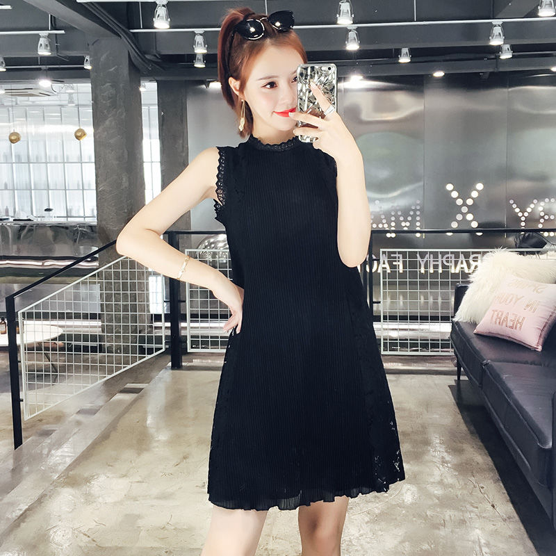 名媛裙暴击时尚，清爽携手高街风尚，轻轻松松吸睛街头