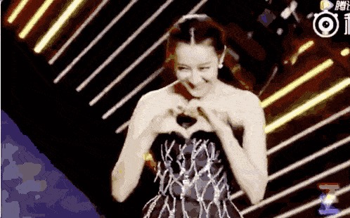 迪丽热巴又换新发型了？美的让人窒息！