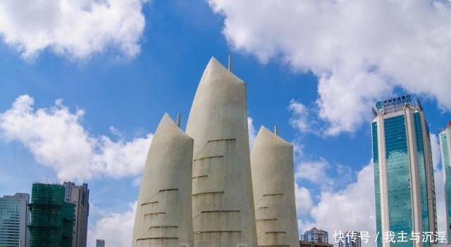 这里的海边景色不输三亚，海鲜还便宜数倍，最低调的海边城市