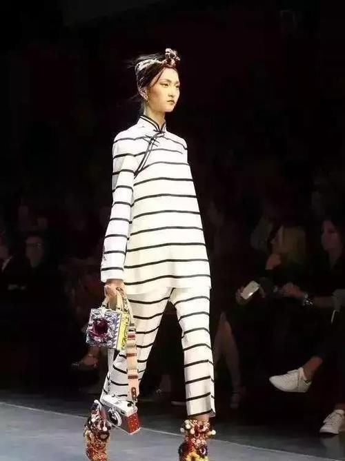  『分享』你喜欢旗袍吗？喜欢做衣服吗？旗袍纸样设计分享