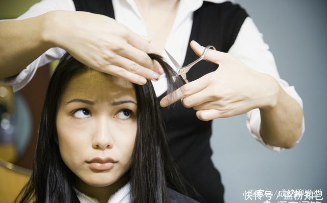 有些理发师剪头的时候都要问多久剪一次头发，这个有什么套路吗