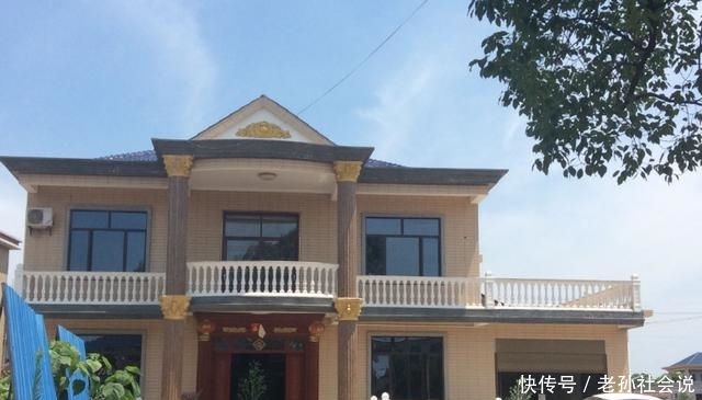 农村房子建好为什么多数不和效果图一样？看了这栋农村别墅明白了