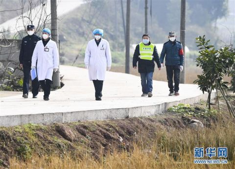  【重庆市万州区石峰社】“排查越严密，群众越安心”——重庆日