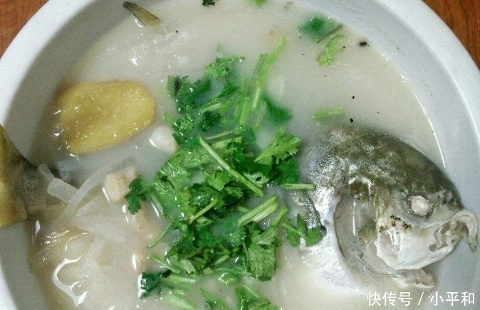  「炖鱼汤的时」无论炖什么鱼，都不要放这两种调料，否则鱼腥味更重