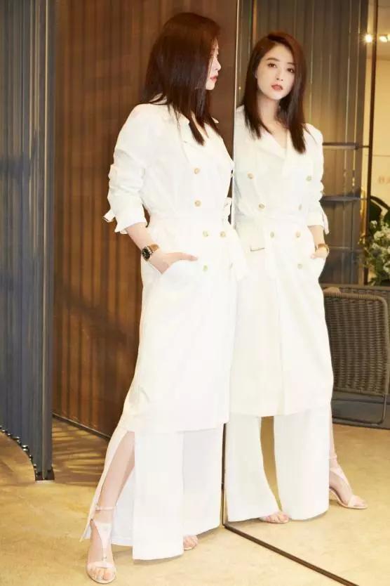 春天@春天穿阔腿裤,搭配这几双鞋子,让你显得更时尚