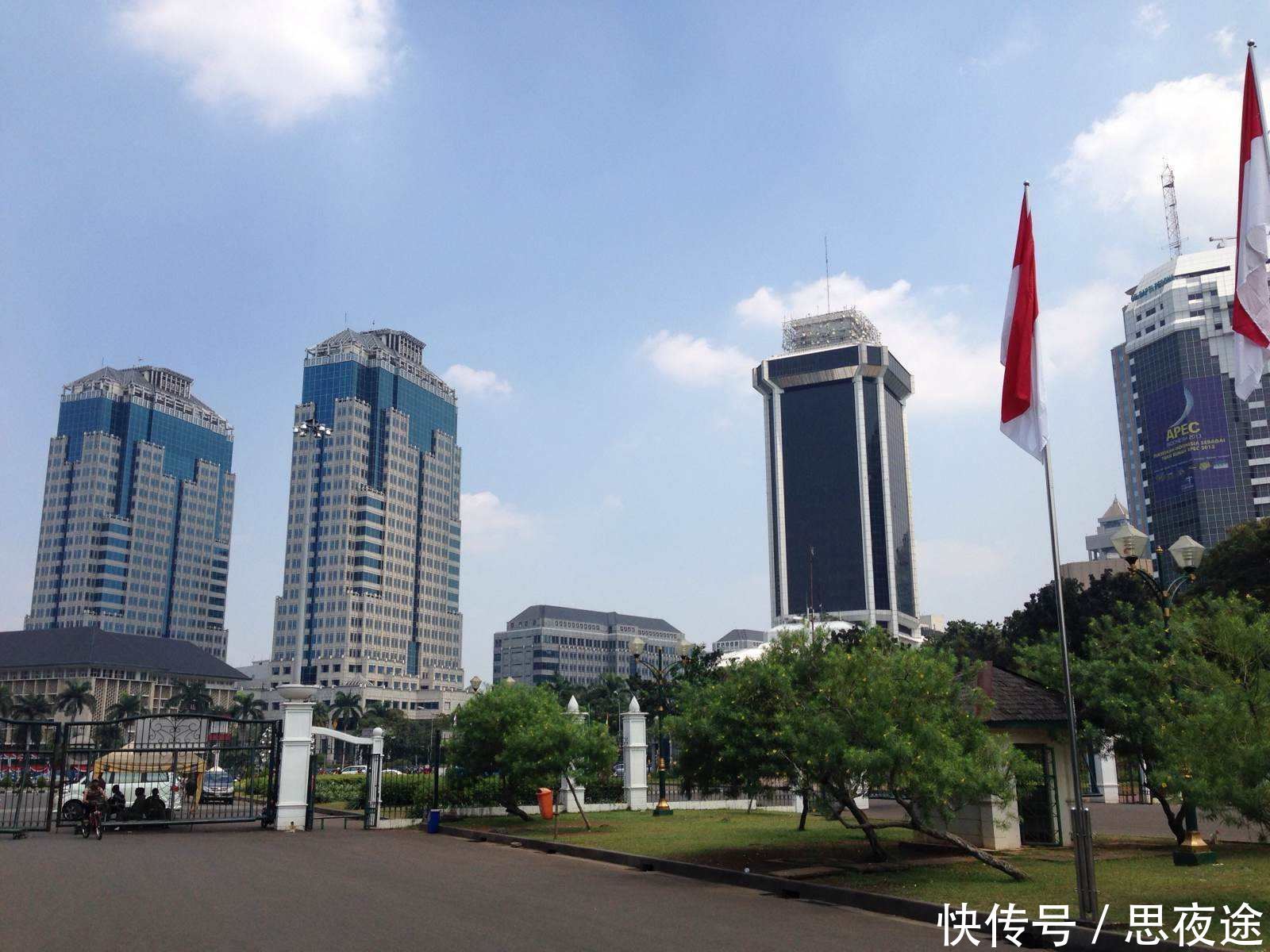 世界人口第四大国：人口2.64亿曾极度反华，如今第一条高铁中国造