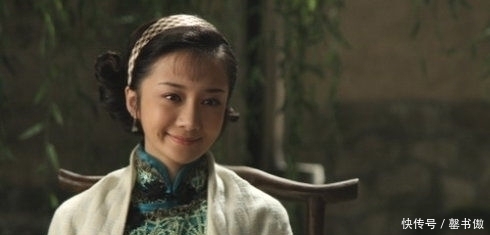 『李依晓』长得漂亮，18岁出道，25岁走红，今36岁孑然一身却越来越红