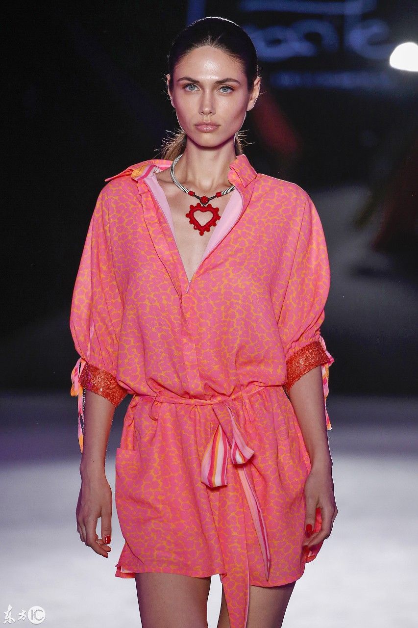 一胖毁所有 相信每个超模都深信不疑 体重就是她们的事业