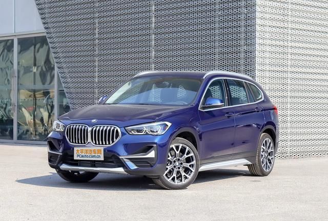  [虚拟座舱系统]30万买豪华SUV，你纠结的这几款，我都帮你盘清楚了！