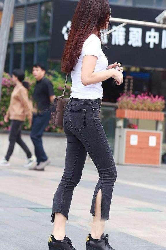 牛仔裤天天穿, 不是每款都能让人过目不忘!