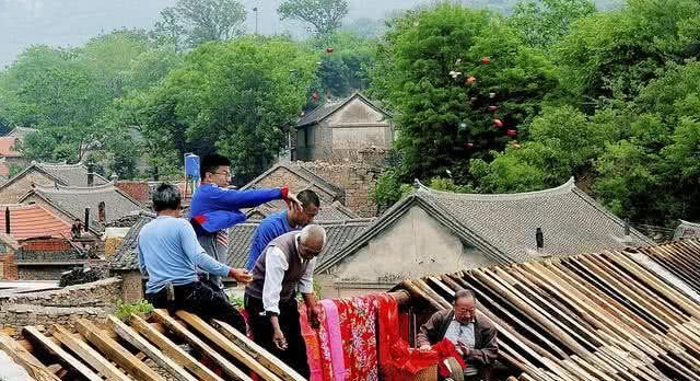 十年之后，农村的宅基地能长到1万一平吗？看完心里有底了