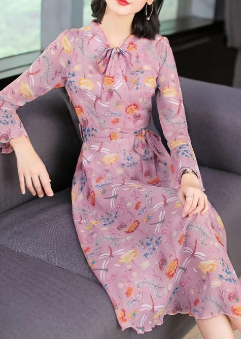 70后老婆卫衣全扔了，说过时了！这样穿连衣裙，性感妩媚特迷人