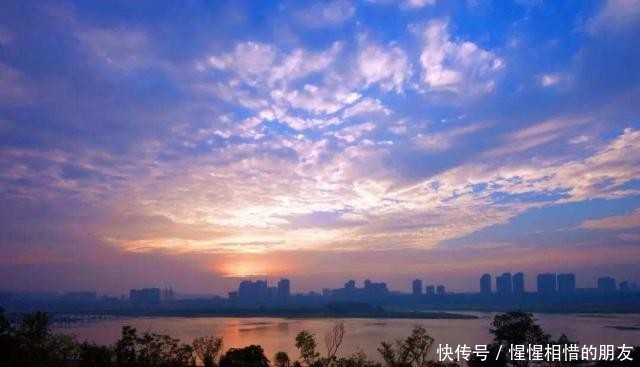  「宜居」四川省最被“看好”的城市，比成都宜居，不是绵阳也不