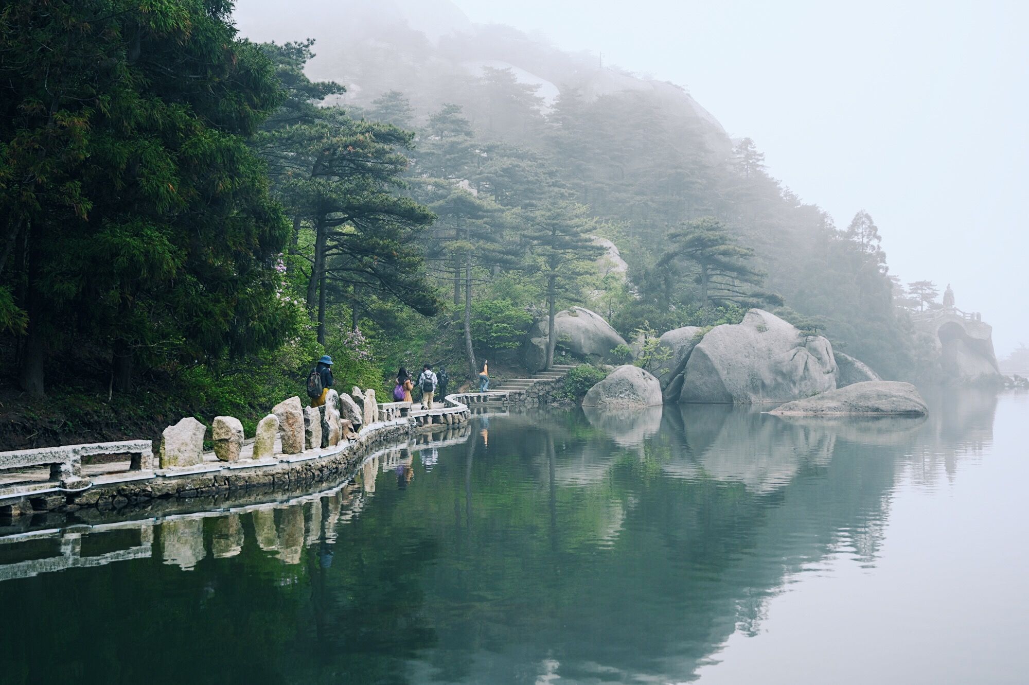 走进北纬30°的天柱山，一处风光秀丽又神秘的地方