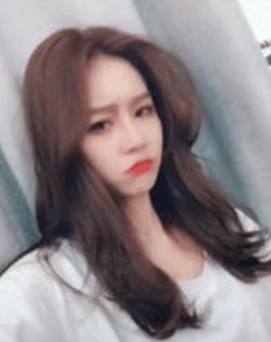 温婉首度公开直播回应黑料！离开美颜差别大，网友：确实没整过