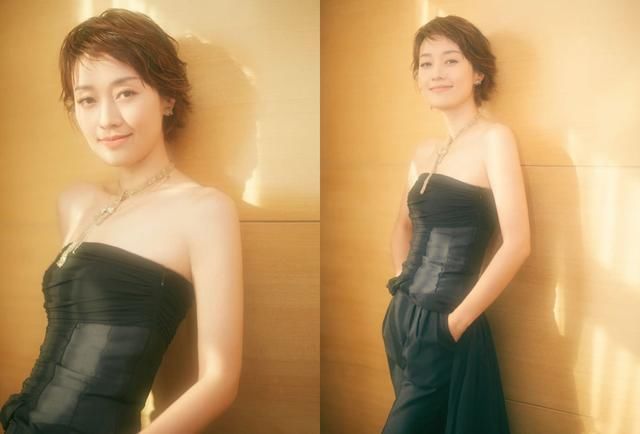 马伊琍的气质惊艳到了!身穿抹胸裙美成花，你信她有42岁吗?