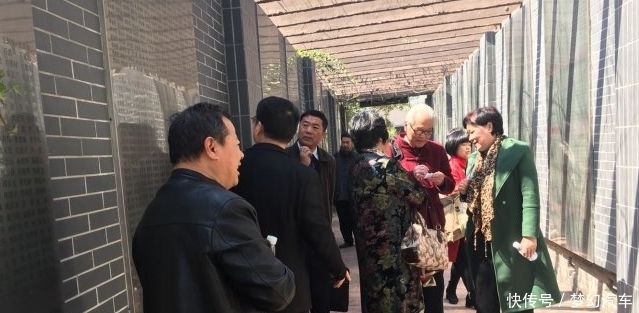 这城市曾经与苏州合称并蒂花，现苏州成江苏第一，它却沦落县级市