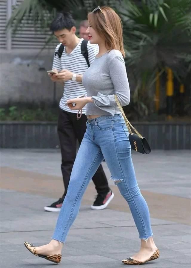 宁愿单身不想找女朋友，看了这几位的穿衣打扮，瞬间让你想恋爱