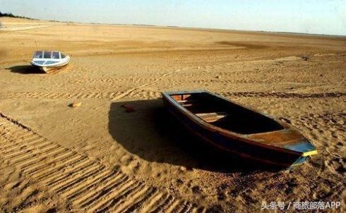 中国这个水利工程让绿洲变成了沙漠，如今沙漠中再现湖泊