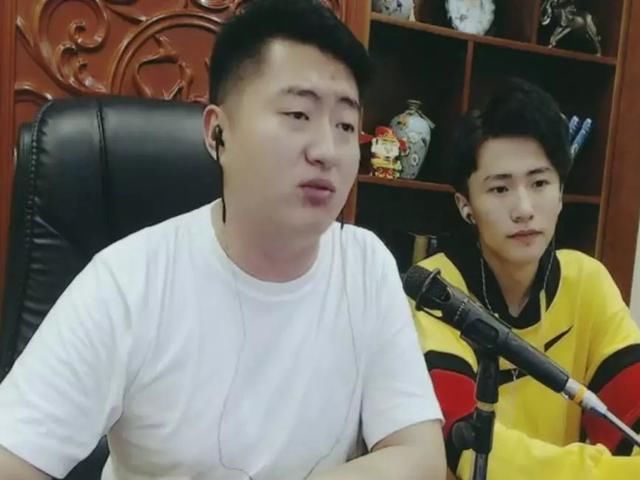 摩登兄弟人名信息被搞错节目组官微公开道歉，宇宁开播回应黑粉