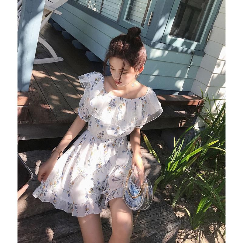 我的天!媳妇也太会打扮了,穿这样的连衣裙,女人味爆棚