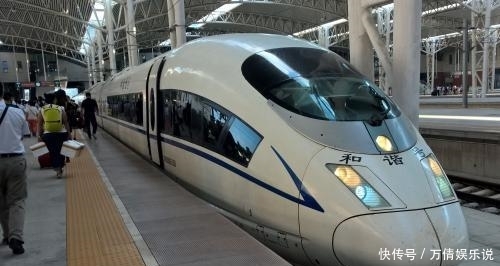 为什么中国不推行双层火车? 专家说了这几个原因, 才知道其用心良