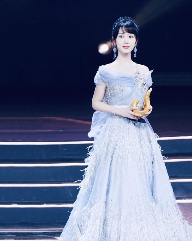 杨幂杨颖对付刘亦菲