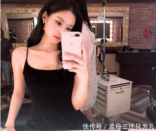 技巧■值得女生学习的4个护肤小技巧,养肤紧致显年轻,到老也是一枝花