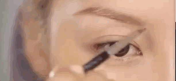 璎珞如懿带火的柳叶眉，到底适不适合你？