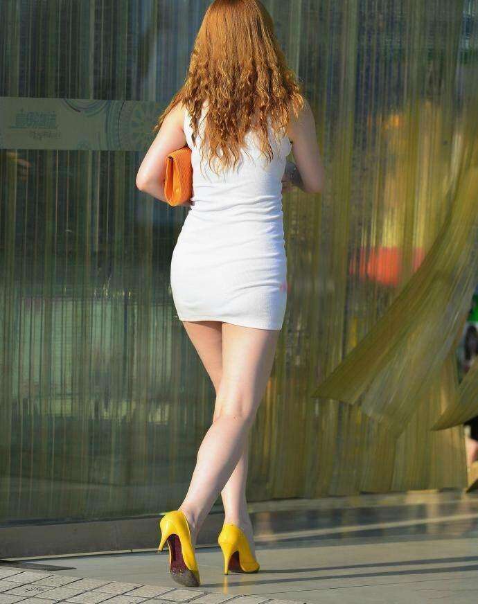 街拍: 30多岁的丰满辣妈, 成熟女人魅力大