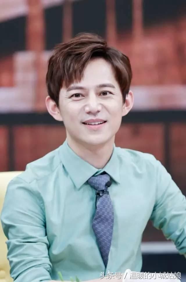 假疫苗事件引公愤，谢娜气哭，章子怡发飙，刘强东13字获网友力挺