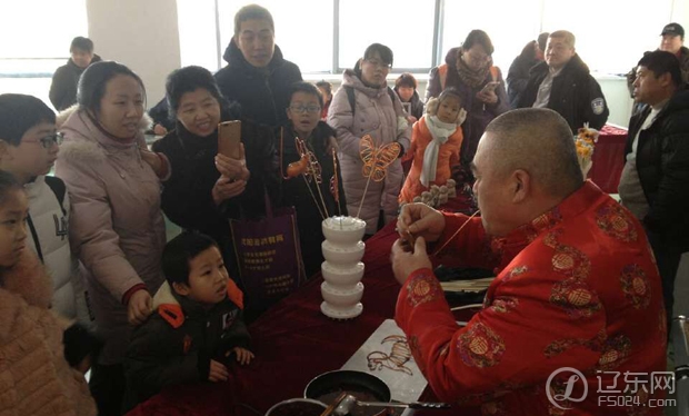 娃娃当佳新春贺岁儿童庙让孩子感受文化年味