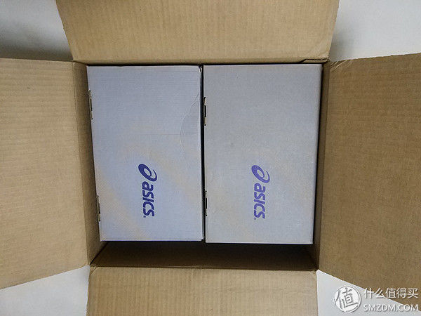 全家都爱亚瑟士 篇三:你知道走了650公里后的Nimbus是啥样吗?老爸