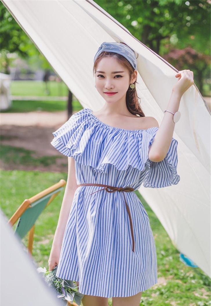 时尚连衣裙的搭配, 轻松驾驭女神味道, 吊带有看点