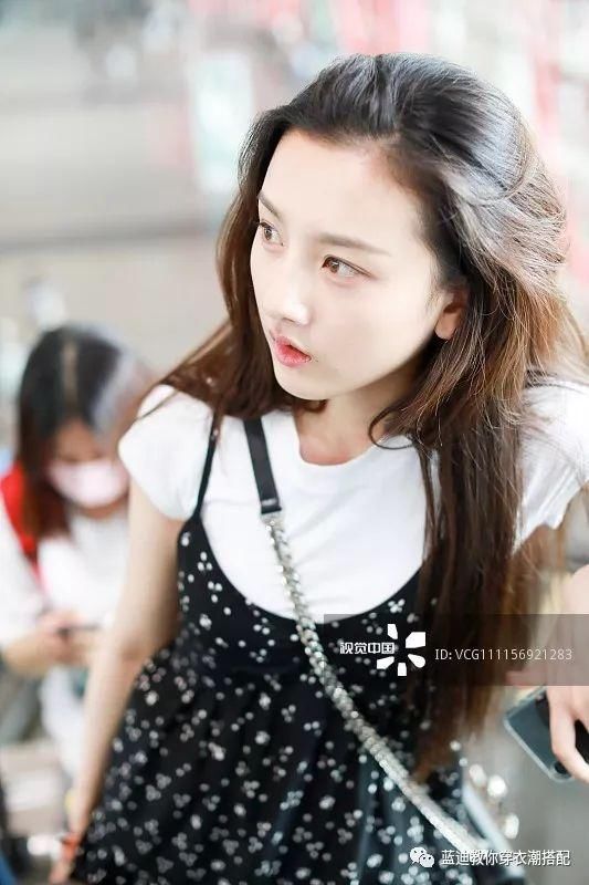 angelababy，宋祖儿，张钧宁机场私服，活动私服搭配