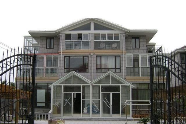 农村自建房，为什么有人住没什么损坏，一没人住就接连漏水裂缝？