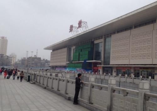  【直达】中国“最牛”的火车站，可直达任何一座省会，被称“铁