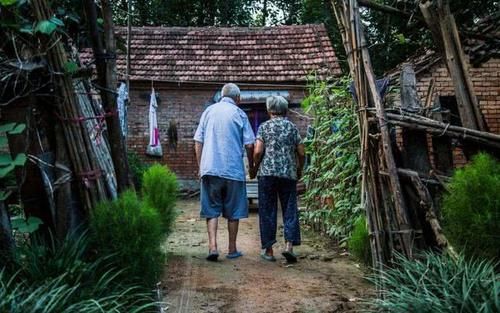  概率：12月起！农村人大概率要为这4样钱发愁？看看你有没有？